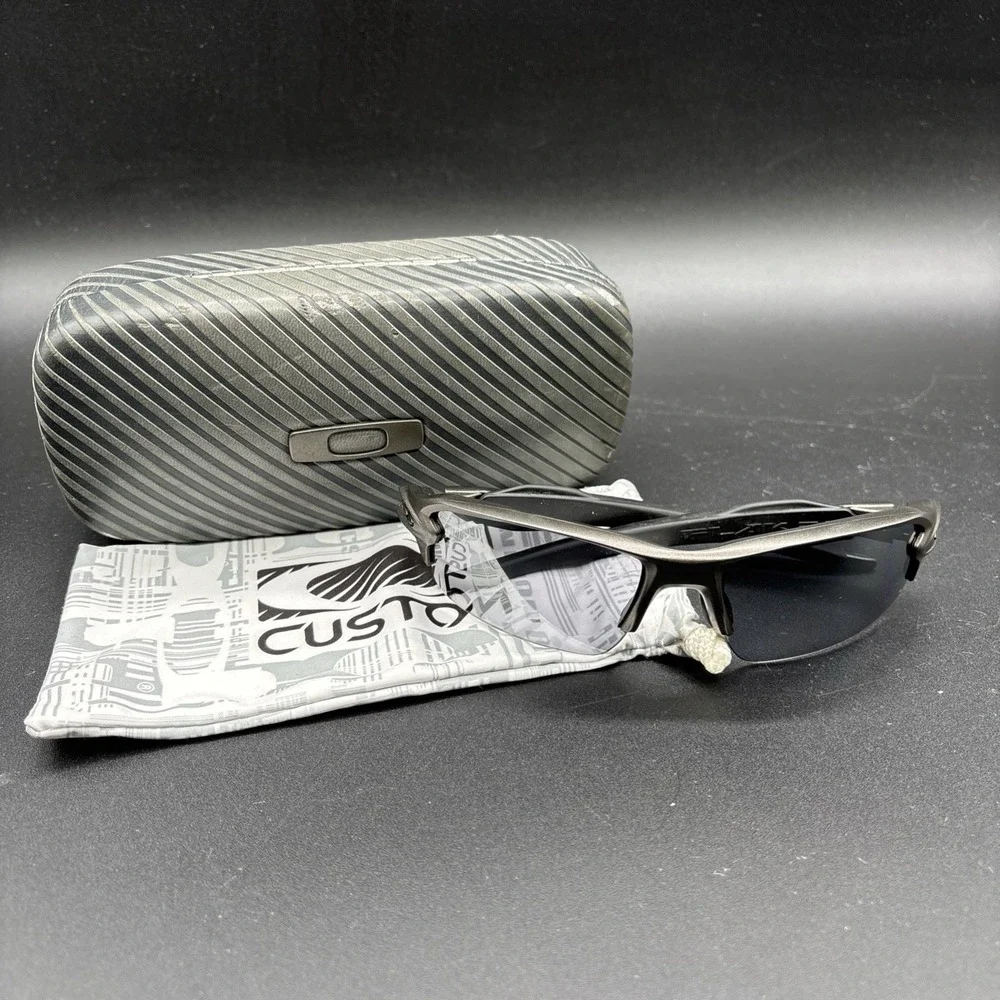 Oakley Flak 2.0 Sunglasses OO9188-6159 Concrete 59-12 133 Gray Lenses